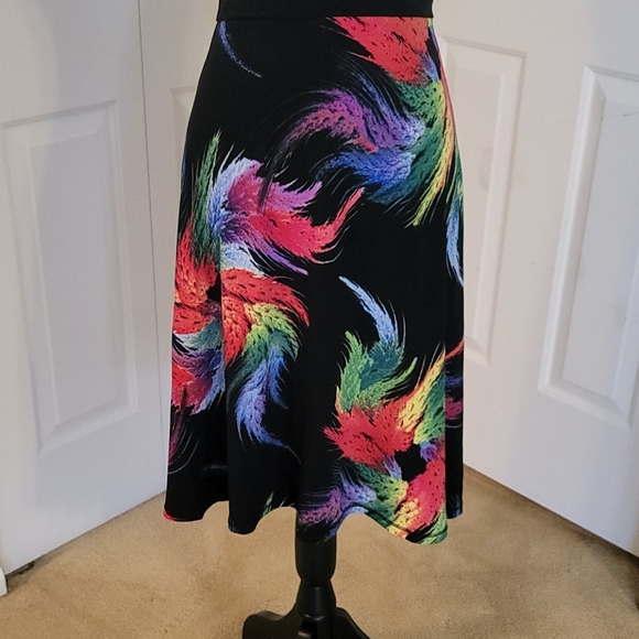 Carmen Marc Valvo Dresses & Skirts - ☆ Carmen Marc Valvo ☆ NWT Fit & Flare Skirt 10